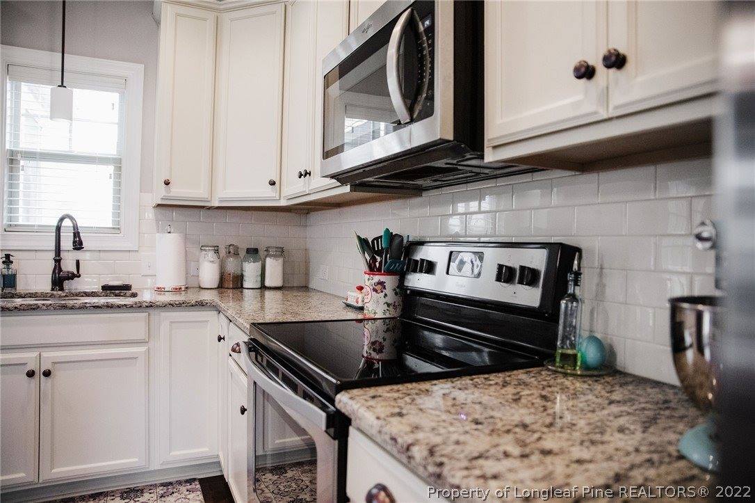 5251 Debut Avenue, Hope Mills, NC 28348