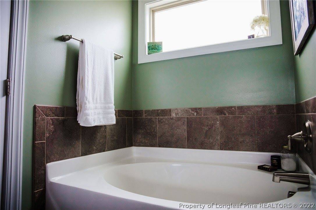 5251 Debut Avenue, Hope Mills, NC 28348