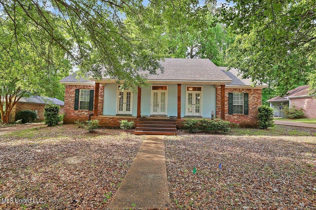 321 Sagewood Drive, Ridgeland, MS 39157