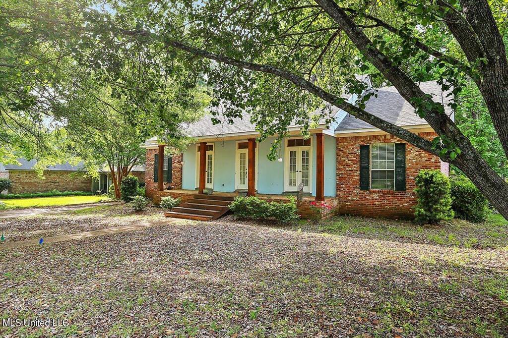 321 Sagewood Drive, Ridgeland, MS 39157