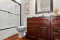 145 Walnut Meadows Ct, Oakley, CA 94561