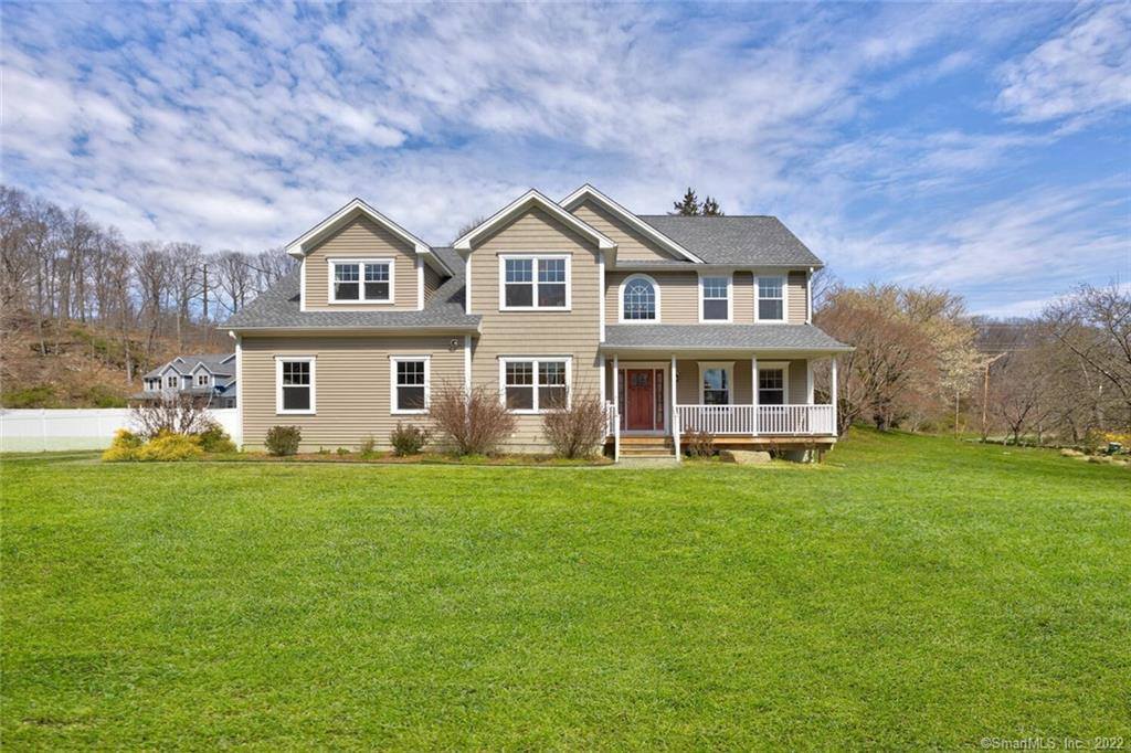 304 Fresh Meadow Lane, Milford, CT 06460