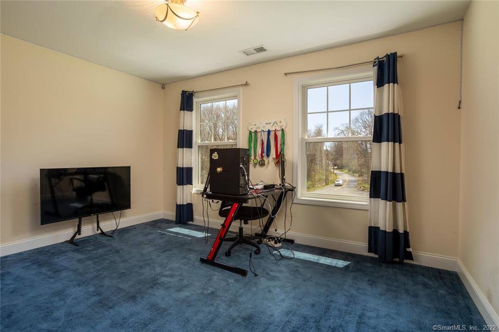 304 Fresh Meadow Lane, Milford, CT 06460