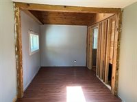 3 Briar Road, Raymond, NH 03077