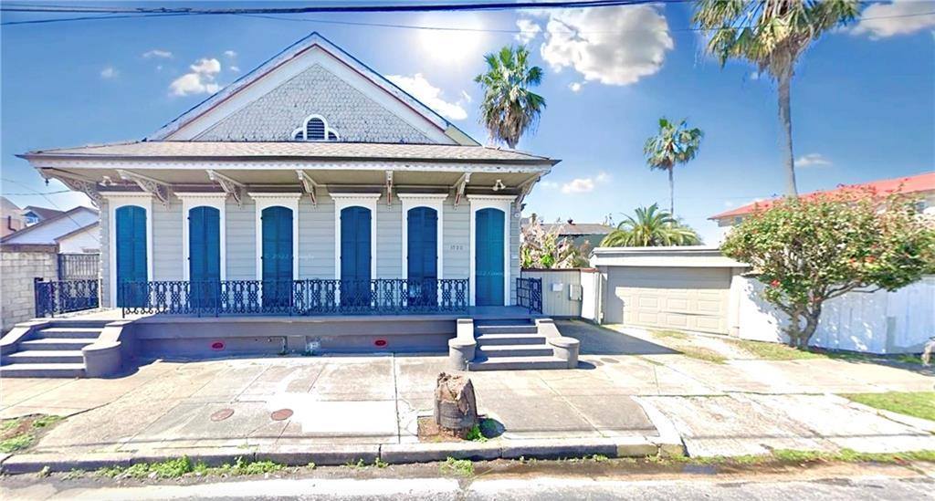 1722 Pauger Street, New Orleans, LA 70116
