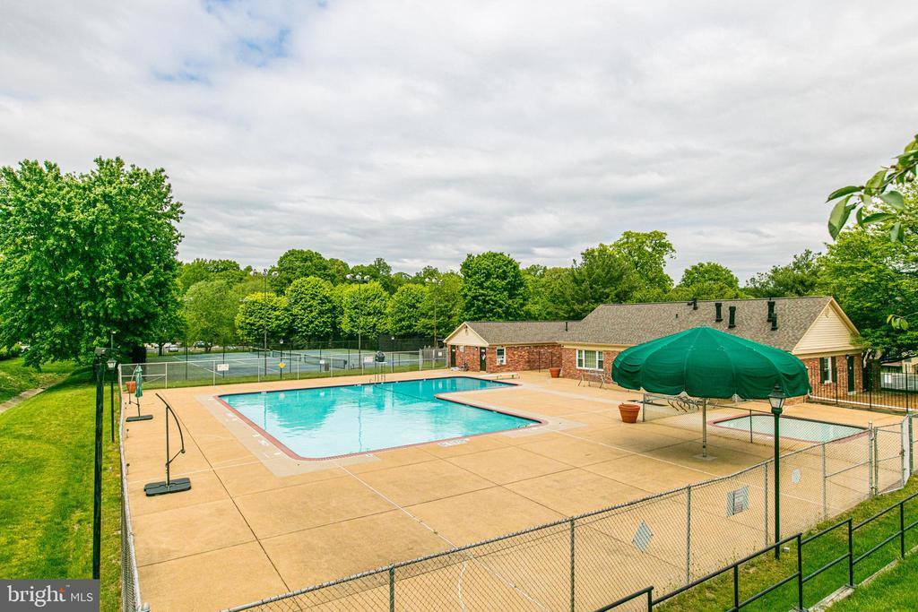 8112 Colony Point Road, Springfield, VA 22152