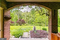 8112 Colony Point Road, Springfield, VA 22152