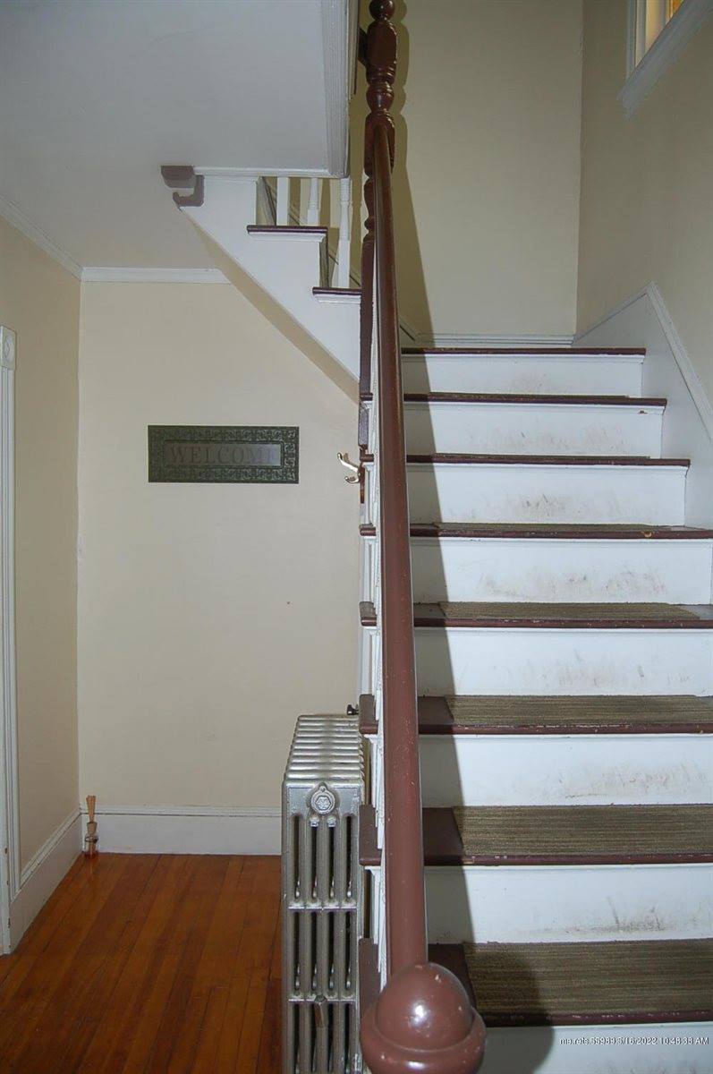 72 Garland Street, Bangor, ME 04401