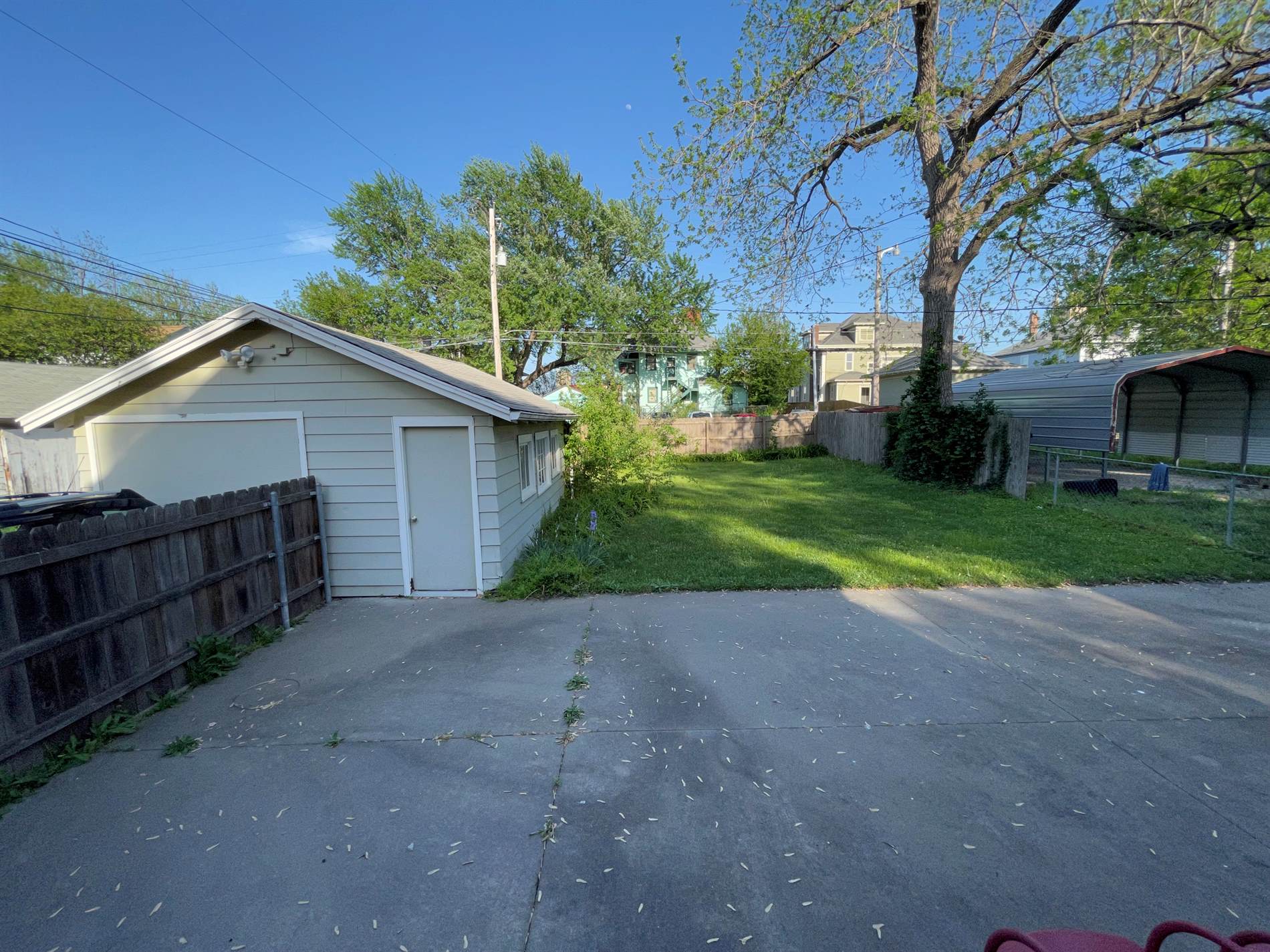 812 SW Fillmore ST, Topeka, KS 66606