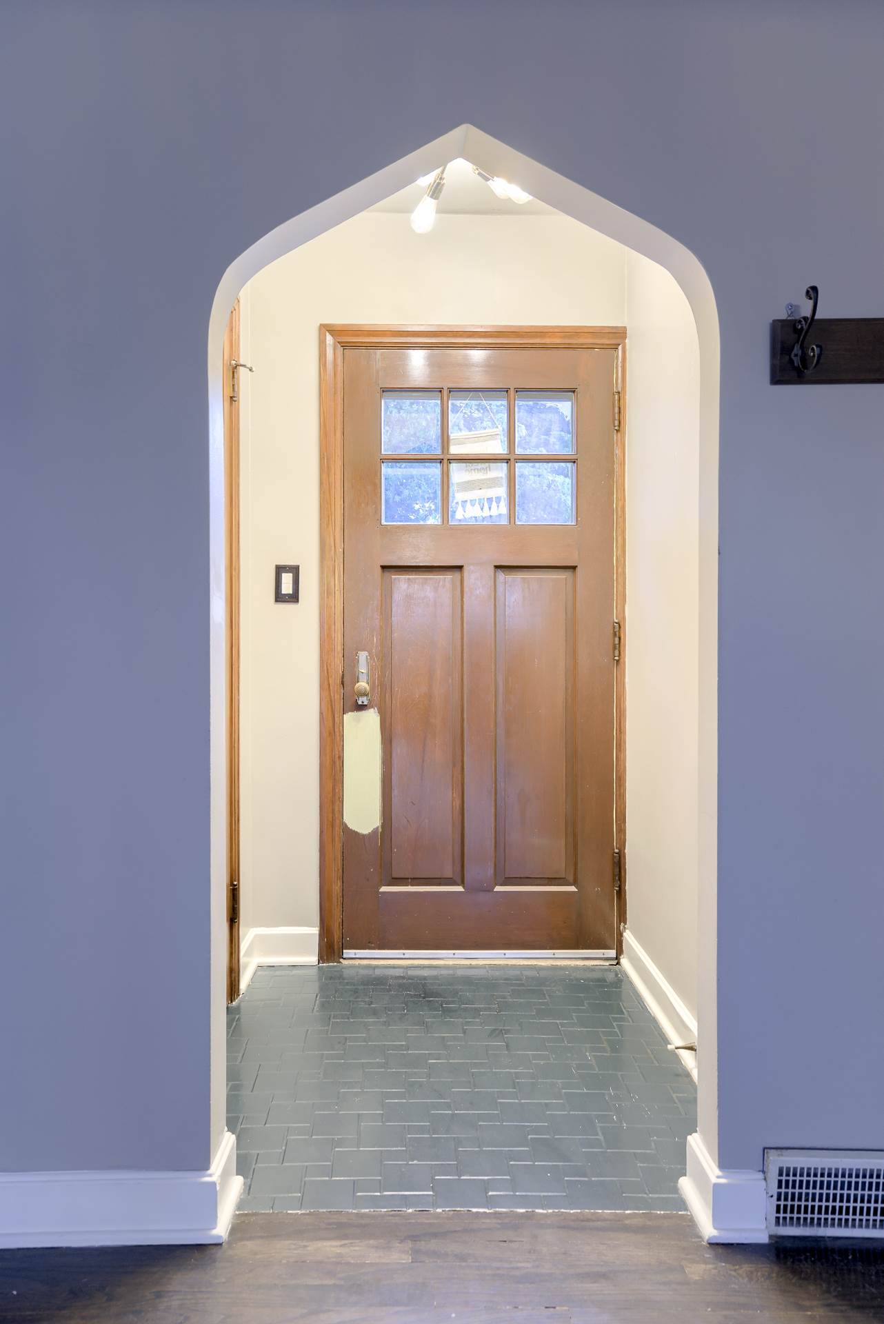 1411 S 52 Street, Omaha, NE 68106