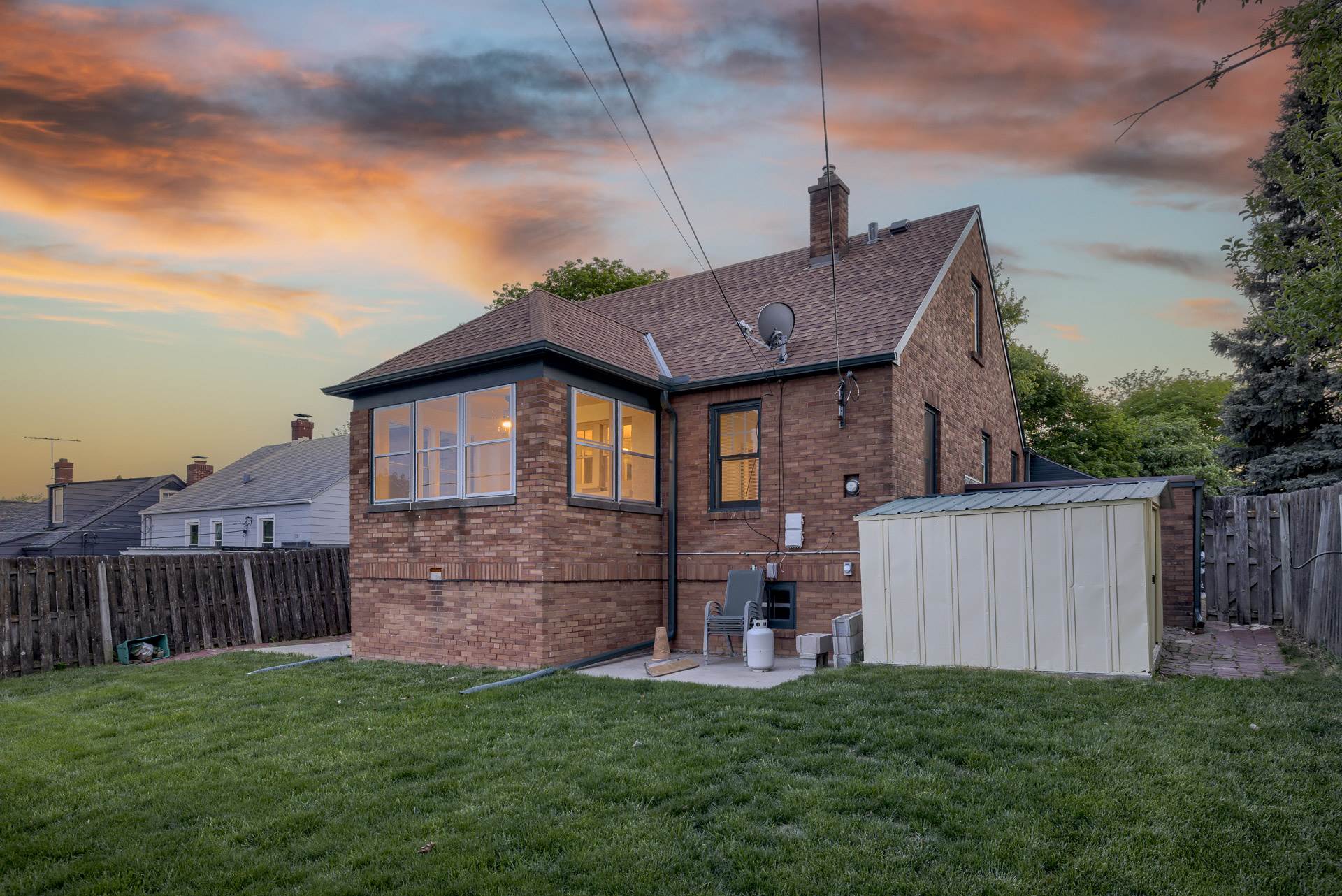 1411 S 52 Street, Omaha, NE 68106