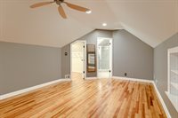 1411 S 52 Street, Omaha, NE 68106