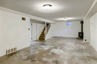 1411 S 52 Street, Omaha, NE 68106