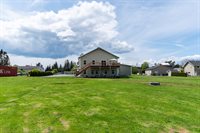 4899 G Loop Rd, Bow, WA 98232