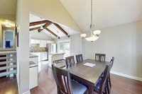 5709 N 115 Cir, Omaha, NE 68164