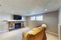 5709 N 115 Cir, Omaha, NE 68164