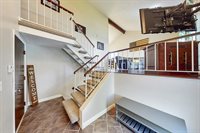 5709 N 115 Cir, Omaha, NE 68164