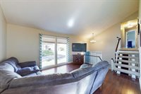 5709 N 115 Cir, Omaha, NE 68164