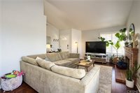 22427 Laurel Place, Saugus, CA 91390