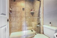 22427 Laurel Place, Saugus, CA 91390