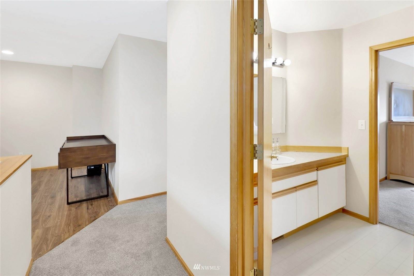 2201 James Circle, Lynden, WA 98264