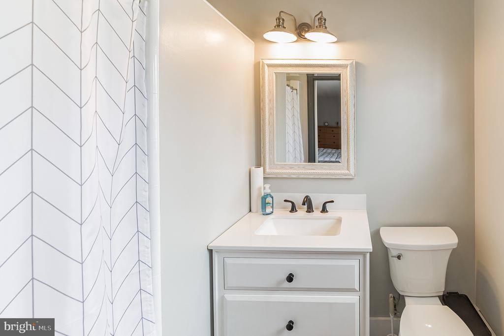 132 East Lancaster Avenue, Oxford, PA 19363