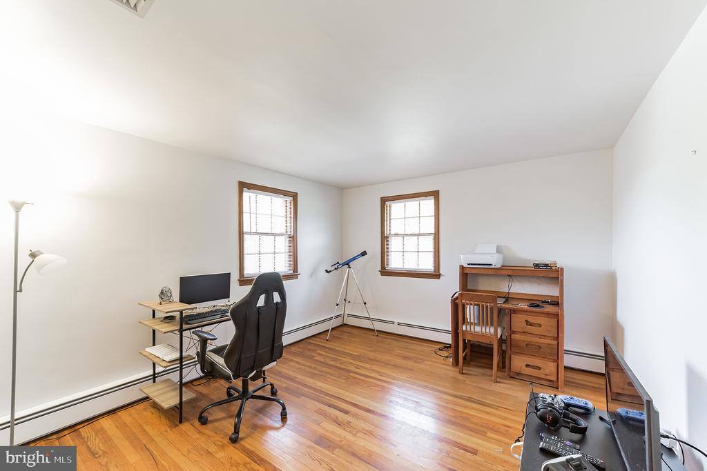 132 East Lancaster Avenue, Oxford, PA 19363