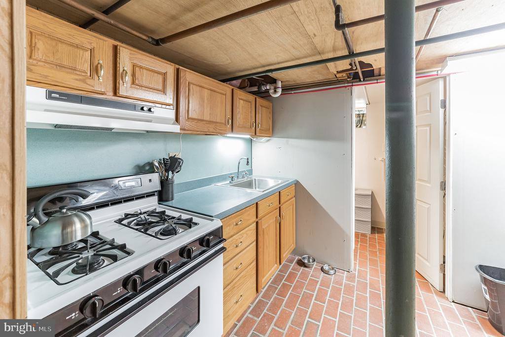 132 East Lancaster Avenue, Oxford, PA 19363