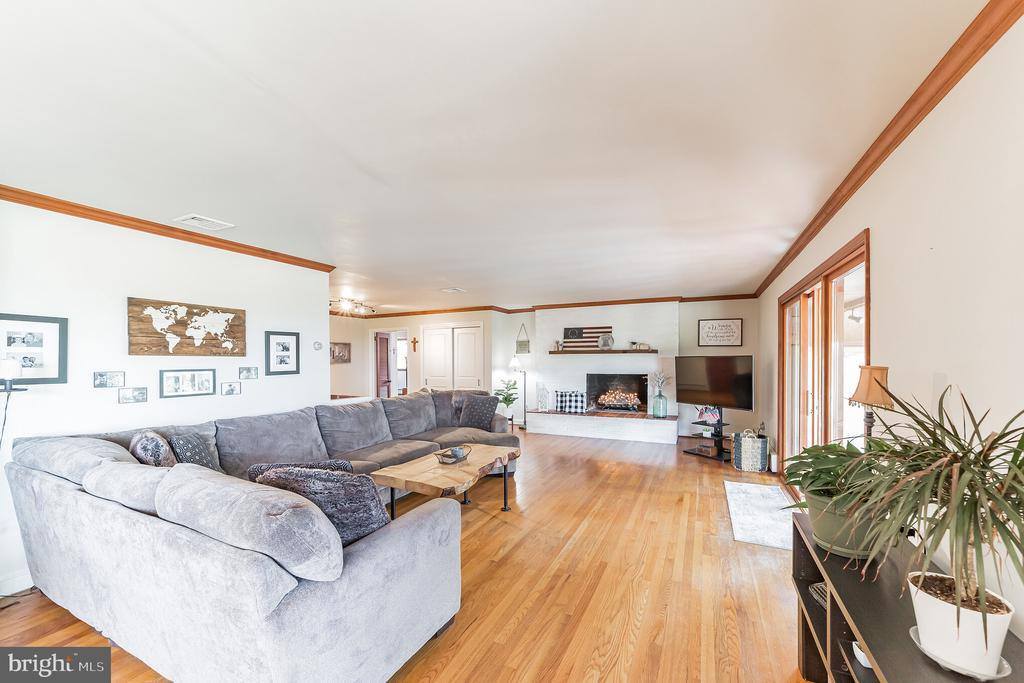 132 East Lancaster Avenue, Oxford, PA 19363