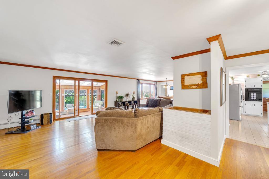 132 East Lancaster Avenue, Oxford, PA 19363