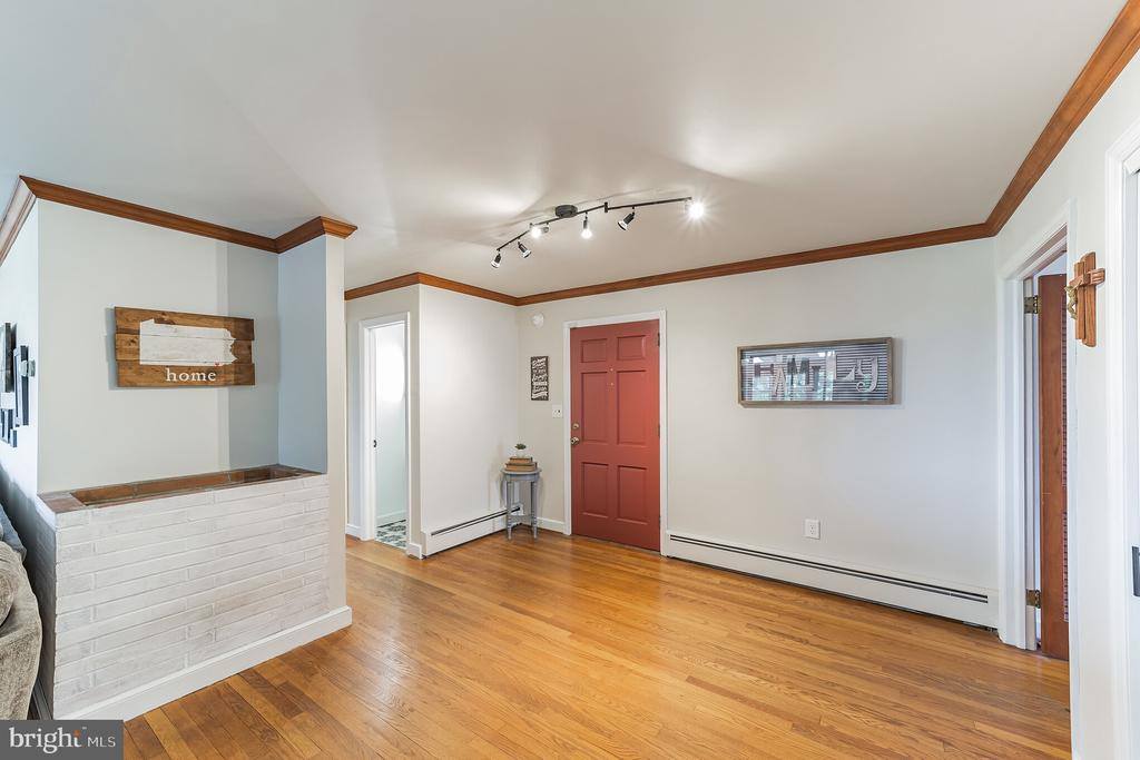 132 East Lancaster Avenue, Oxford, PA 19363