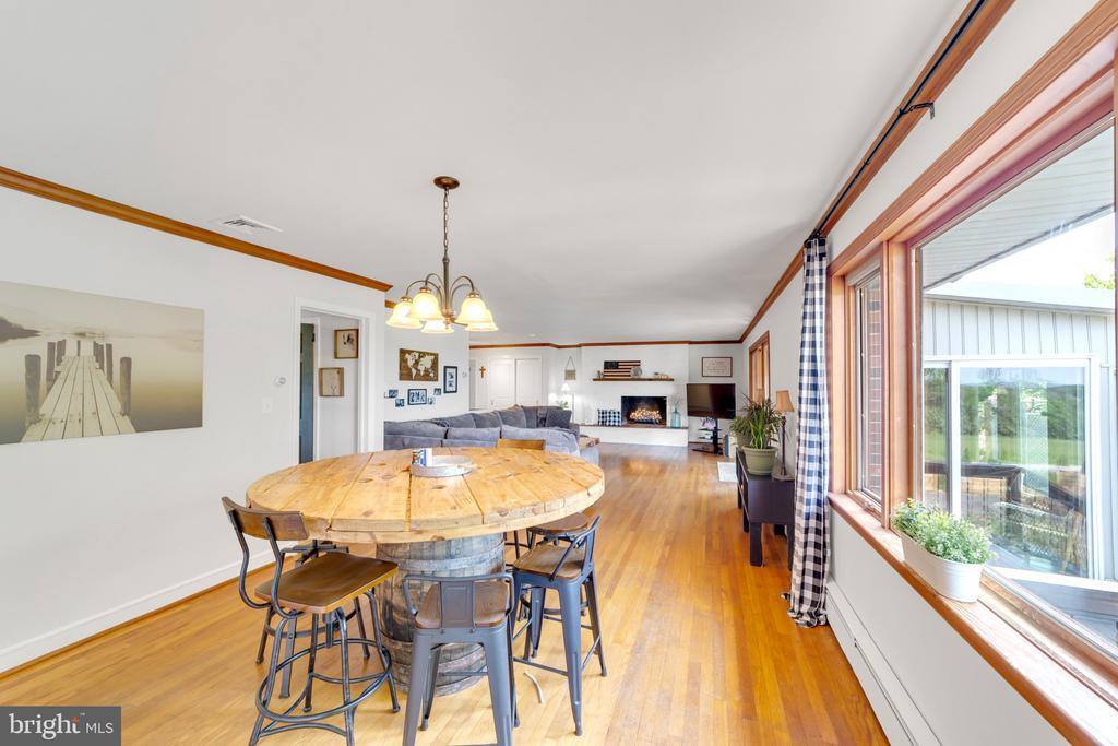 132 East Lancaster Avenue, Oxford, PA 19363