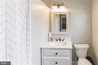 132 East Lancaster Avenue, Oxford, PA 19363