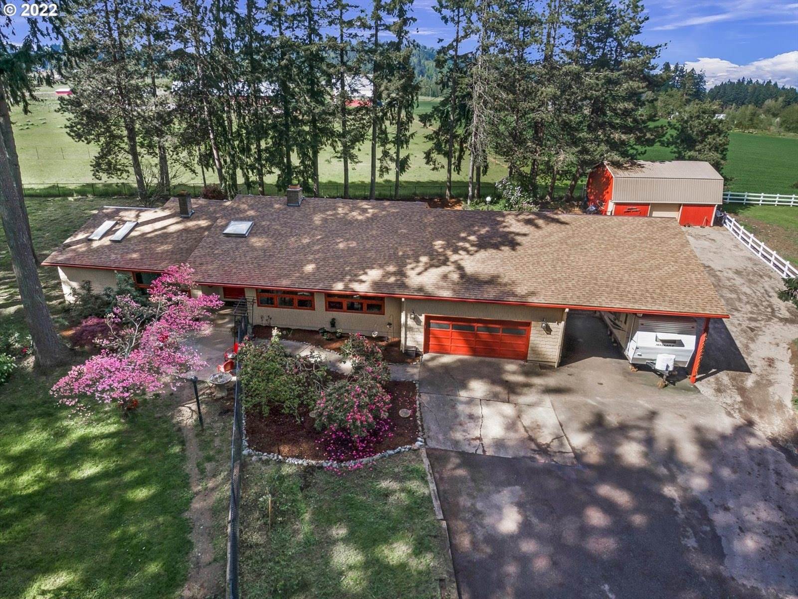 22825 SE Tillstrom Rd, Damascus, OR 97089