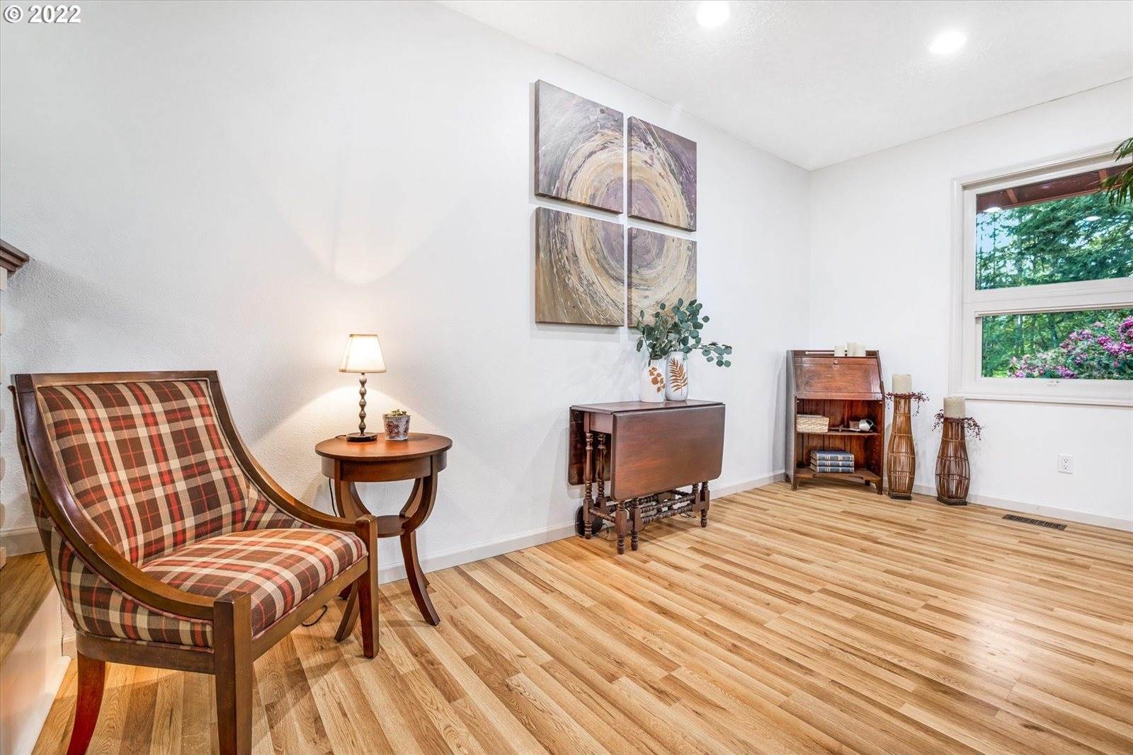 22825 SE Tillstrom Rd, Damascus, OR 97089