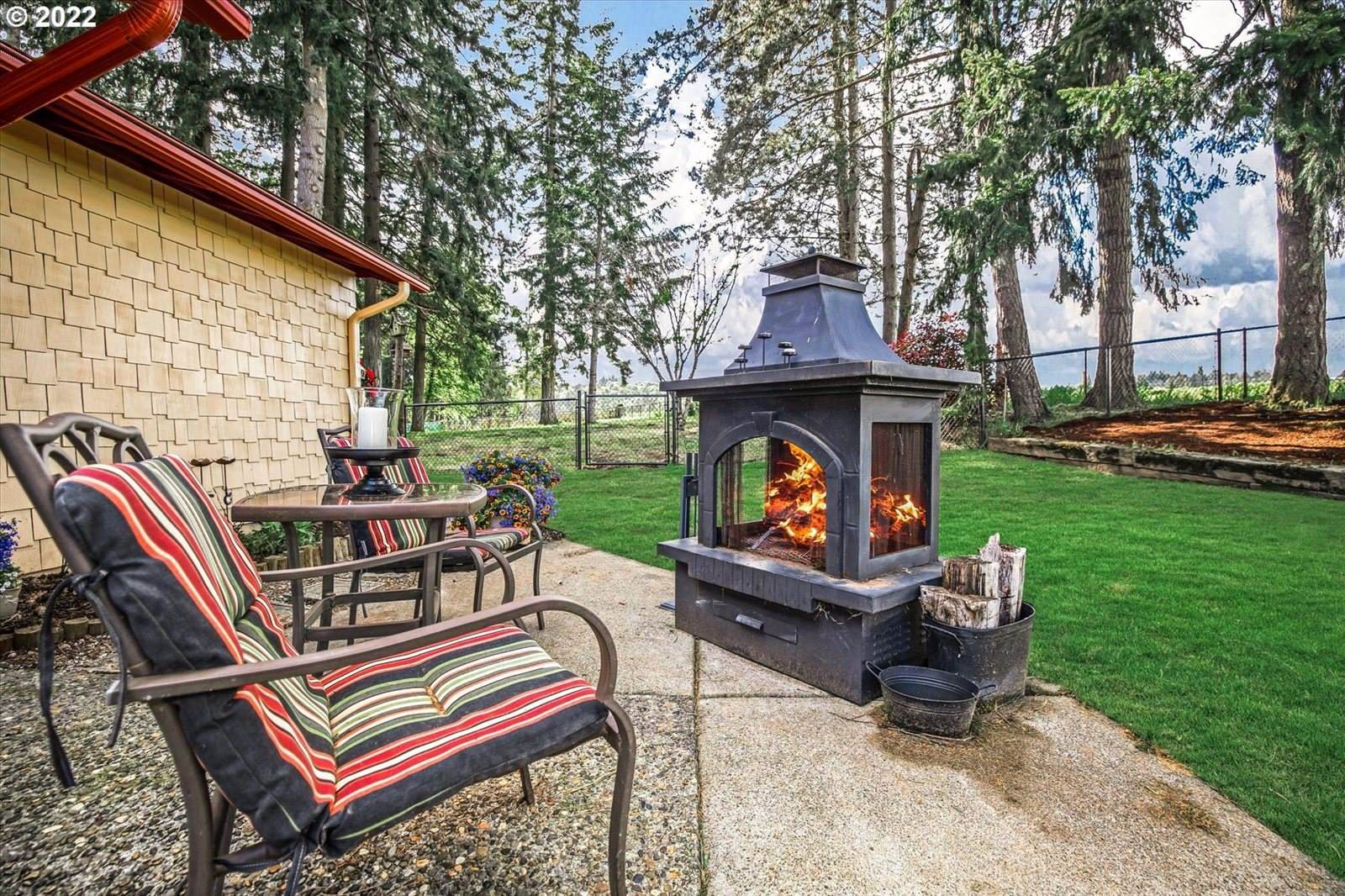 22825 SE Tillstrom Rd, Damascus, OR 97089