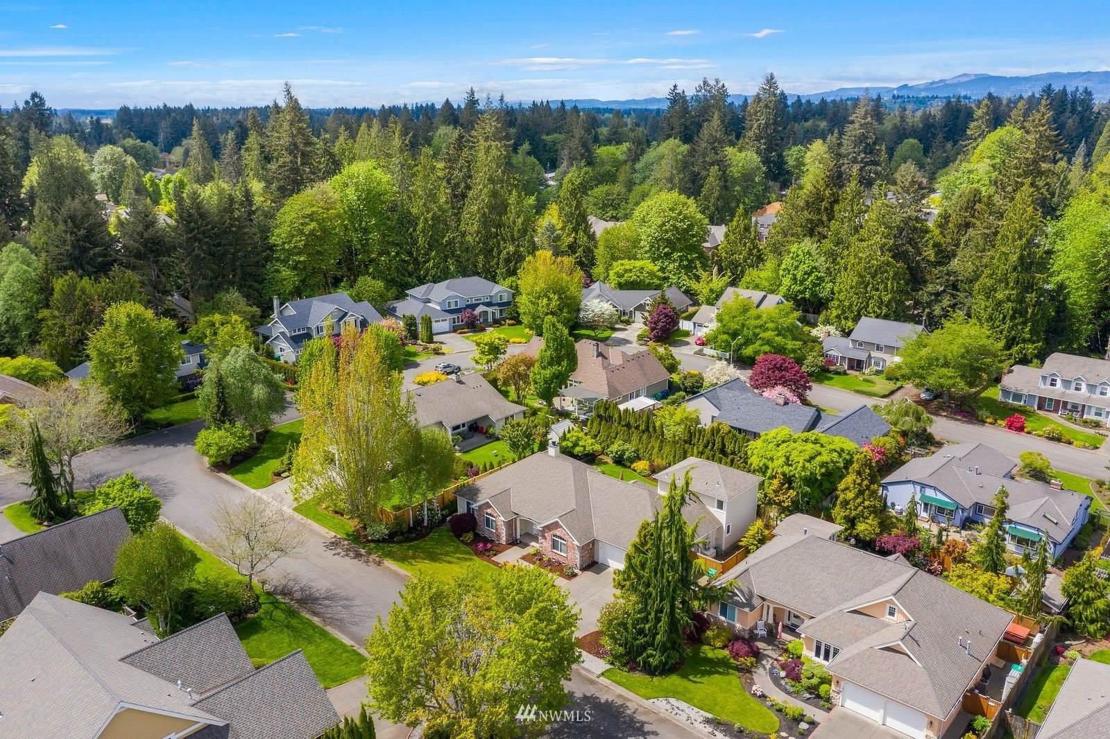 2232 Nut Tree Loop SE, Olympia, WA 98501