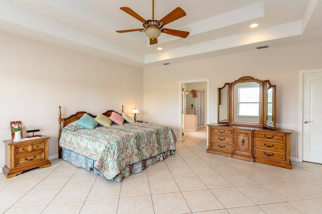 29 Bethpage Dr, Laguna Vista, TX 78578