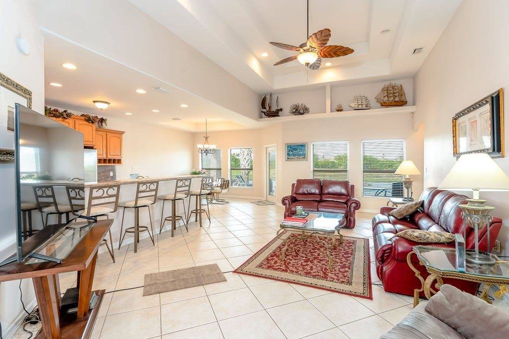 29 Bethpage Dr, Laguna Vista, TX 78578