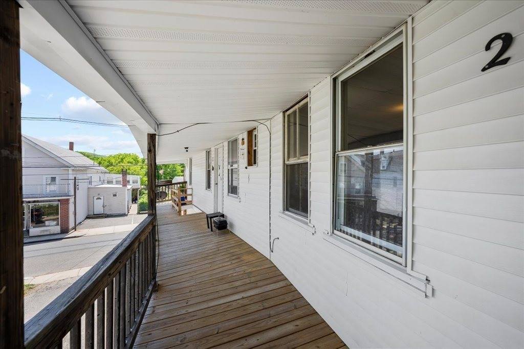27 Pulaski, Ware, MA 01082
