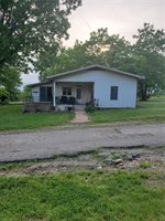 238 Hill Street, Crocker, MO 65452