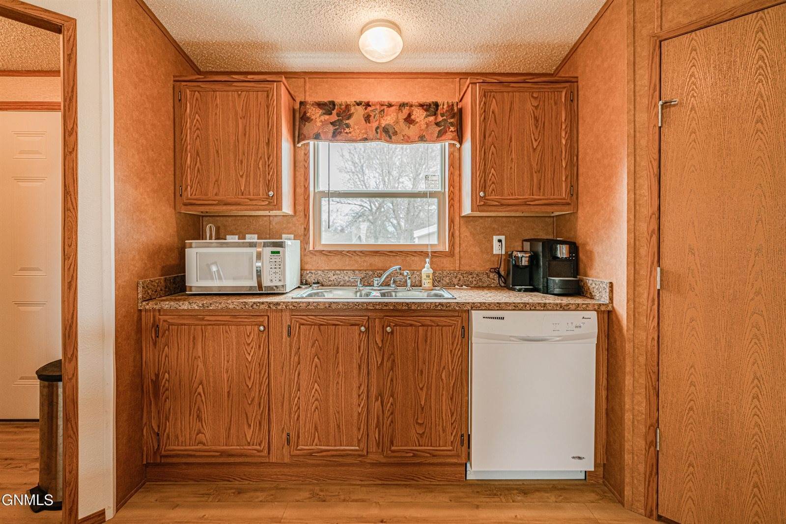 4317 Drake Drive, Bismarck, ND 58503