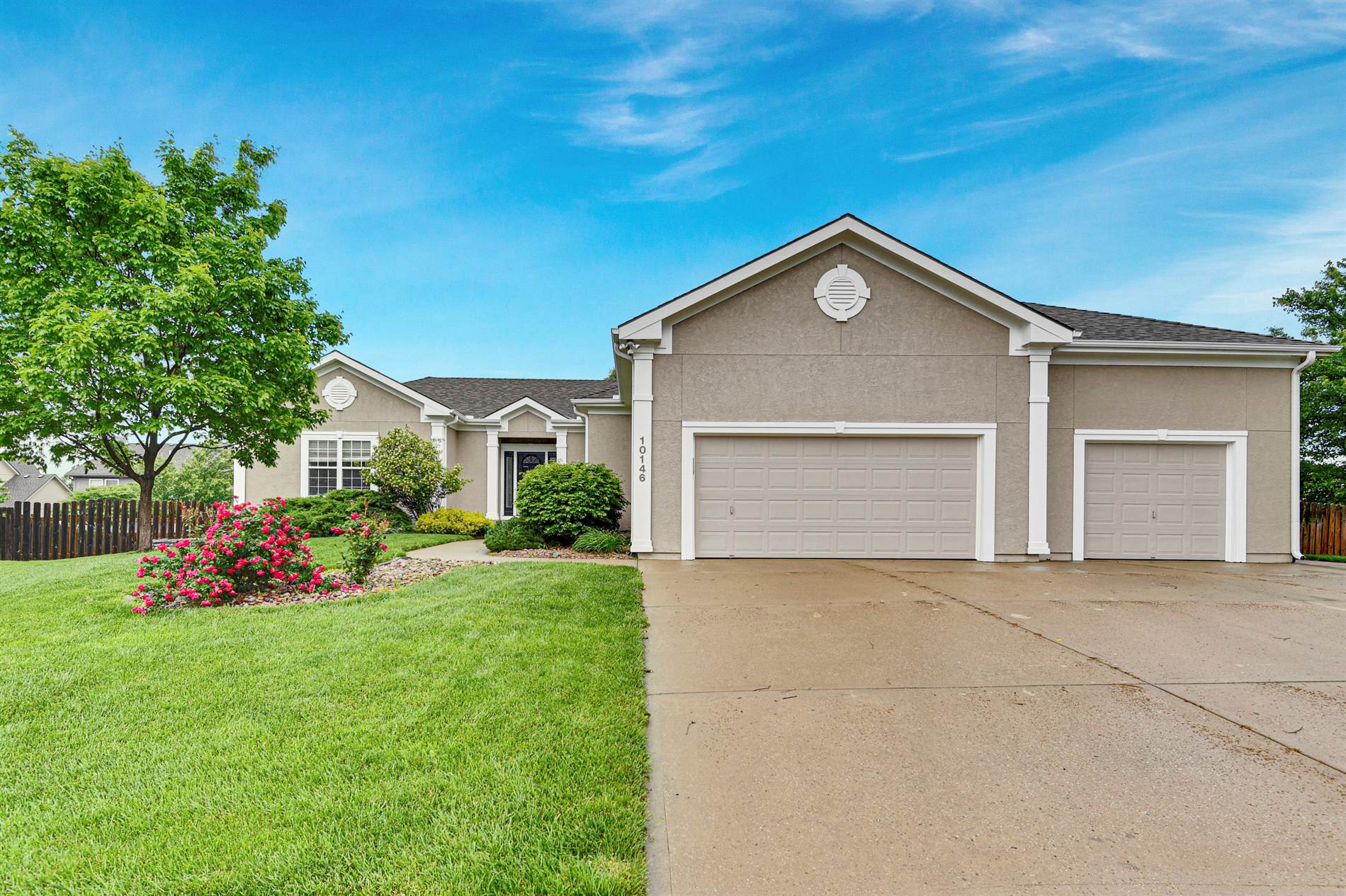 10146 Theden Circle, Lenexa, KS 66220