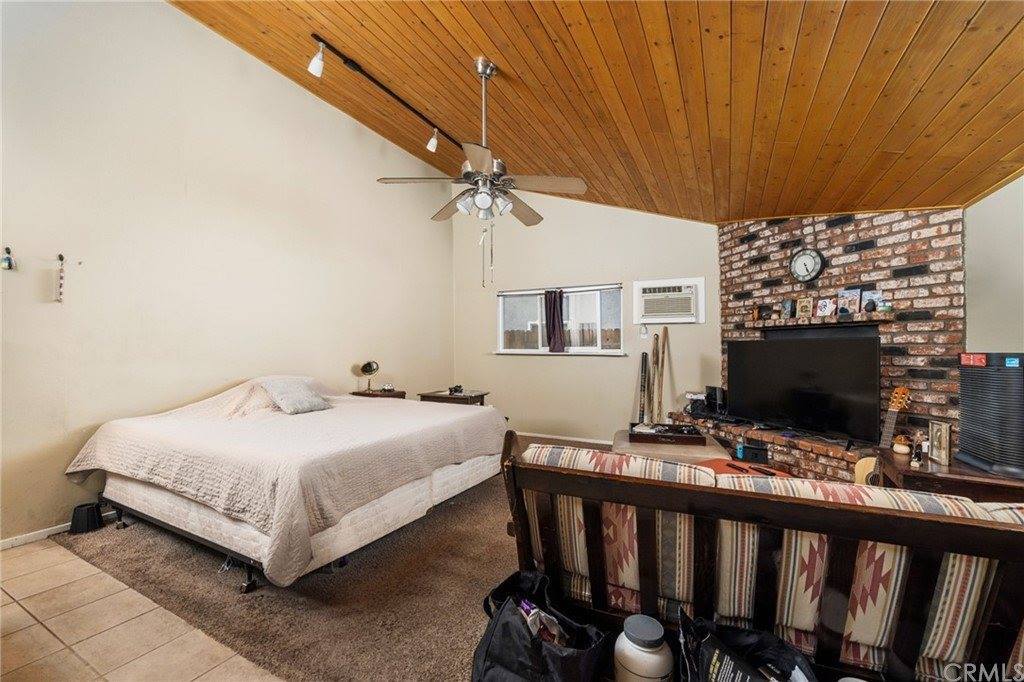 8926 Hemlock Street, Rancho Cucamonga, CA 91730