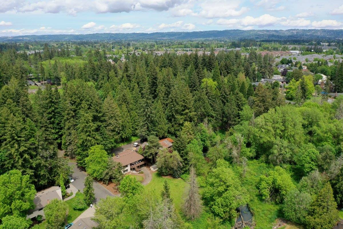 2090 SW Pheasant Dr, Aloha, OR 97003