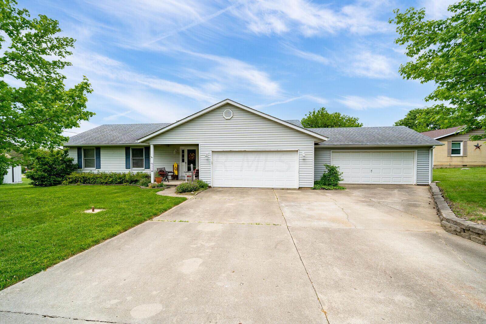 5562 Decker Road, Franklin, OH 45005