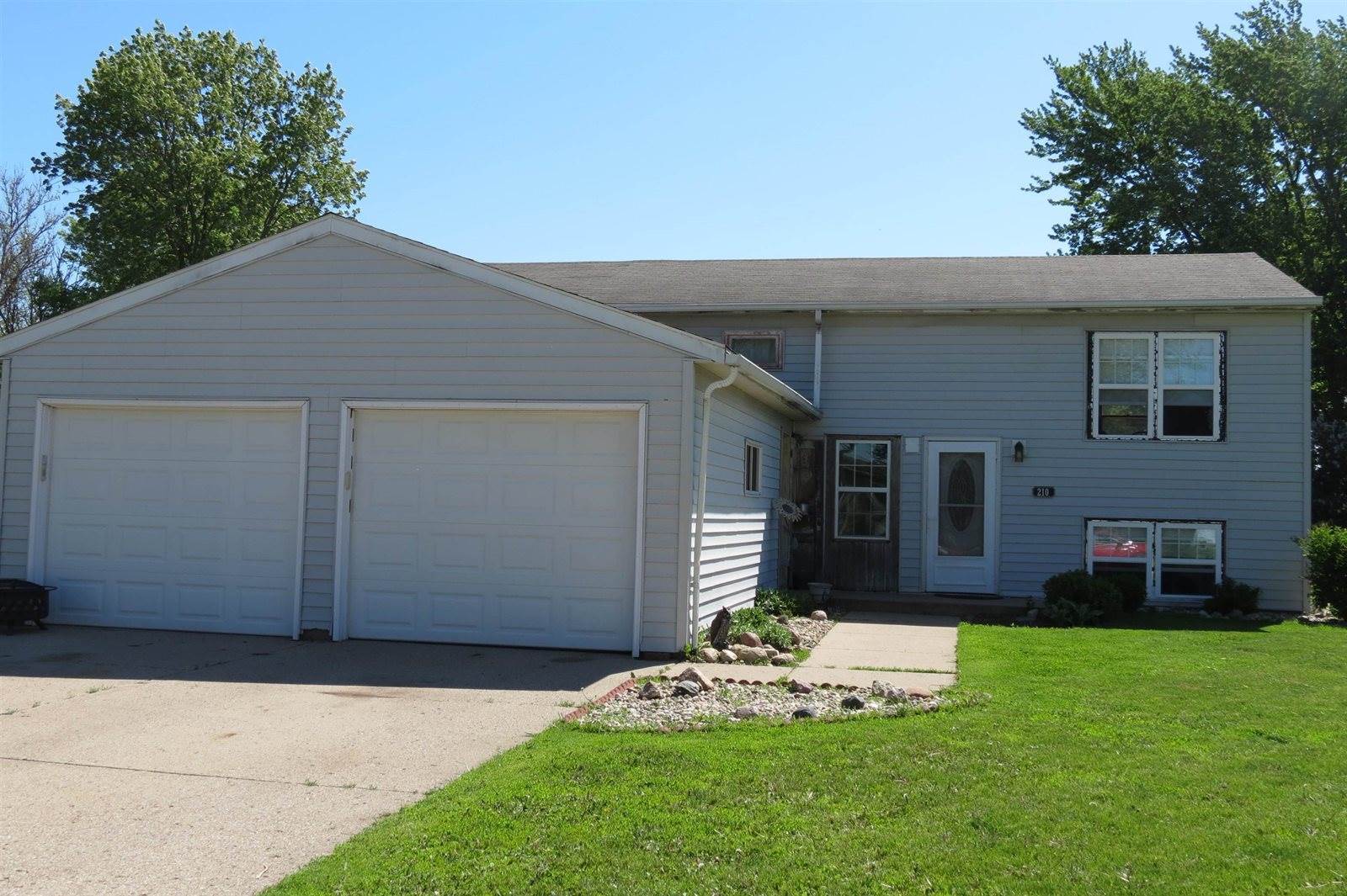 210 36th Ave W, Spencer, IA 51301
