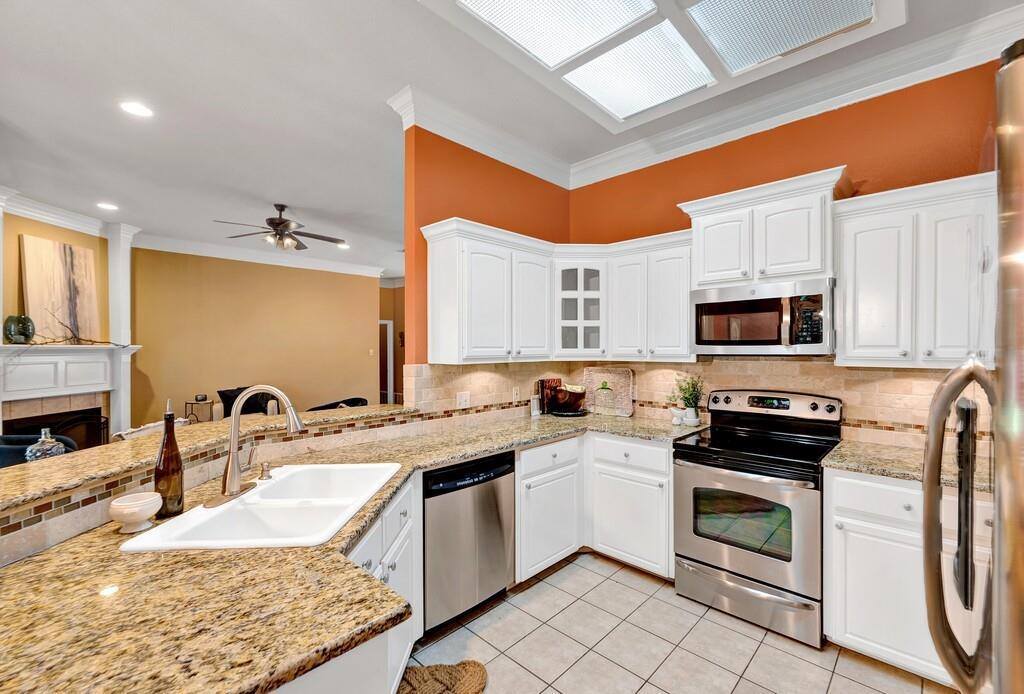 3021 Saddlebrook, Woodway, TX 76712