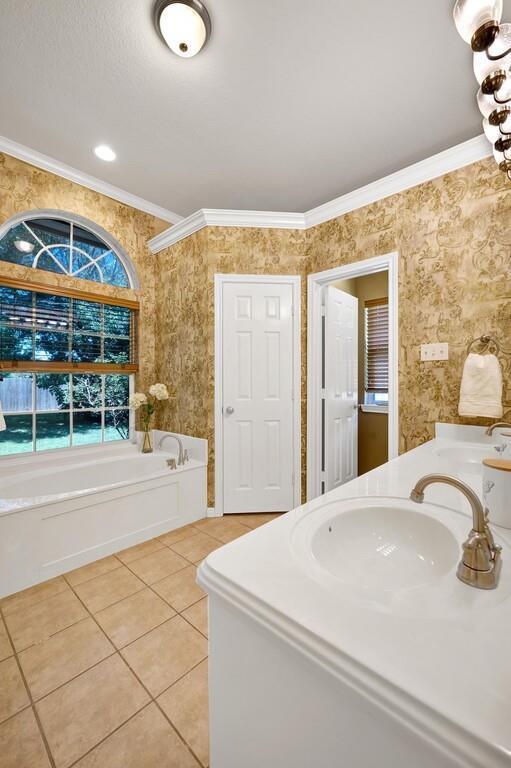 3021 Saddlebrook, Woodway, TX 76712