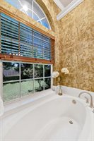 3021 Saddlebrook, Woodway, TX 76712